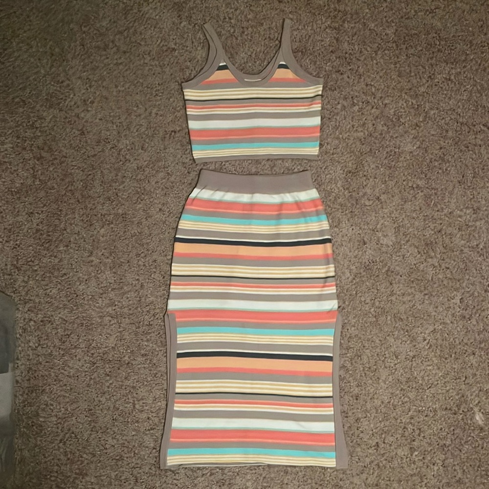 O’Neill skirt set